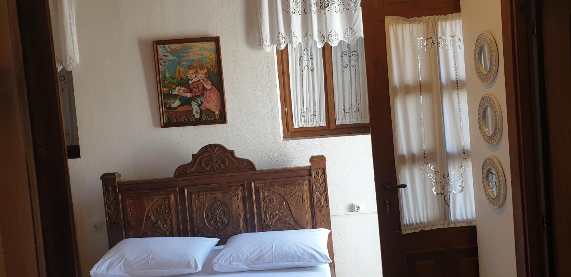 Silver Hill Guesthouse Gjirokastër Quarto foto